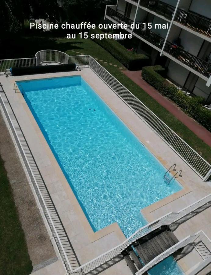Le Grand Large "Superbe Studio Piscine Chauffee Du 1 Juin Au 15 Septembre" Trouville-sur-Mer Exterior photo